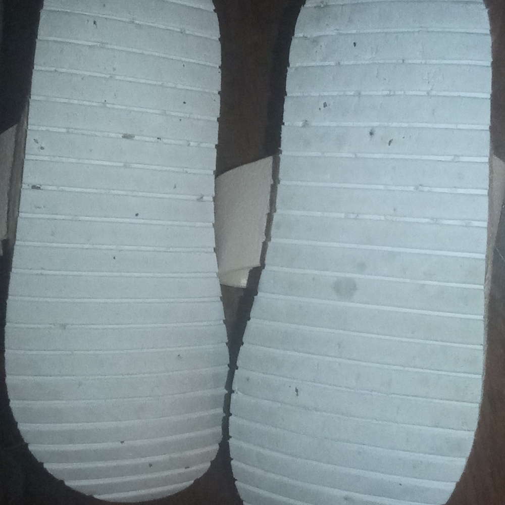 Sandals - Picture 7 of 9